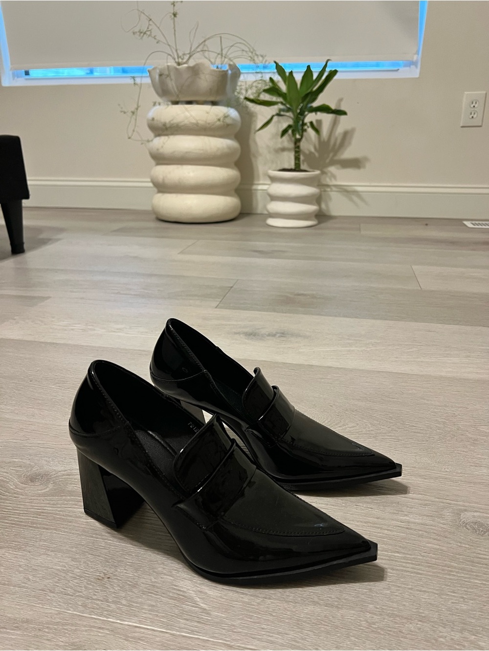 Women’s Black Patent Pointed Block Heel Loafers  *NEW*